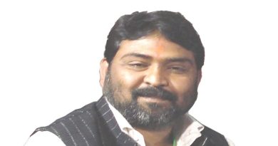 भाजपा के पूंजीपति मित्र बैंकों में जमा जनता का अरबों रुपये लेकर भाग जाए तो उनका कर्ज माफ करना भाजपा को सही लगता है, लेकिन हेमन्त सरकार गरीबों को उनका हक दें, तो उन्हें गलत लगता हैः विनोद पांडेय