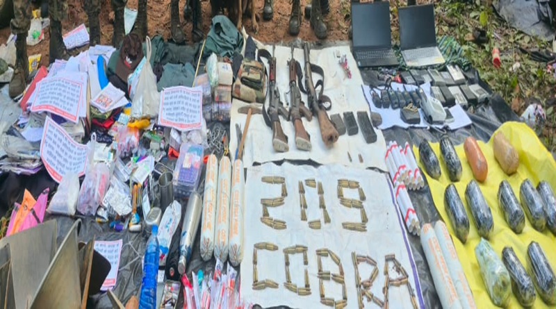 सारंडा क्षेत्र में झारखण्ड पुलिस एवं सीआरपीएफ के संयुक्त अभियान के दौरान उग्रवादियों से मुठभेड़: भारी मात्रा में हथियार, गोला-बारूद एवं विस्फोटक बरामद