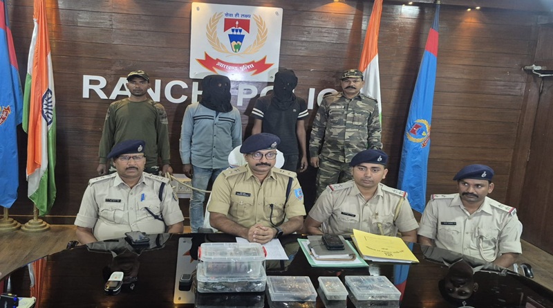 ठाकुरगांव के व्यवसायी से 20 लाख की रंगदारी मांगनेवाला दो अपराधियों को रांची पुलिस ने किया गिरफ्तार