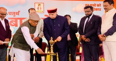 चतुर्थ बाल मेले में बाल अधिकार संरक्षण अधिनियम पर संगोष्ठीः पूर्व न्यायाधीश एस एन पाठक ने कहा मोरल साइंस में 75 प्रतिशत अंक लाना अनिवार्य कर देना चाहिए