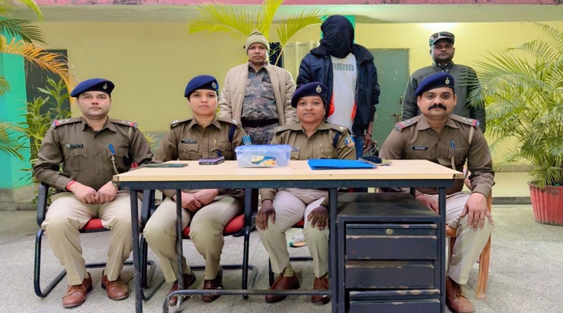 सुजीत सिन्हा गिरोह का सदस्य गौरव उर्फ शेरा लोडेड पिस्टल के साथ चुटिया से गिरफ्तार, दो-तीन राहगीरों को कार से घायल करनेवाला तुपुदाना का नजीम भी पुलिस गिरफ्त में