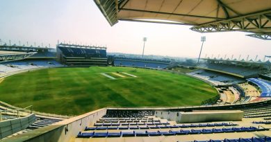 राजनीतिज्ञों व मीडियाकर्मियों ने झारखण्ड स्टेट क्रिकेट एसोसिएशन से कहा – हमको मुफ्त का पास दे, पास दे, पास दे रे, मुफ्त का पास दे …