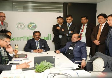 दावोस में CM हेमन्त सोरेन से लूलू ग्रुप के फाउंडर ने की मुलाकात, वहीं वेलस्पन वर्ल्ड ने झारखण्ड में प्लास्टिक उद्योग क्षेत्र में 300 करोड़ रुपये के निवेश का प्रस्ताव रखा