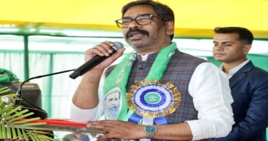 झारखण्ड विरोधी नहीं चाहते कि आदिवासी, दलित, किसान, मजदूर का बच्चा पढ़-लिखकर बड़ा आदमी बने, लेकिन हमने तय किया है कि हर हाल में समाज के हर व्यक्ति तक पहुंचेंगेः हेमन्त