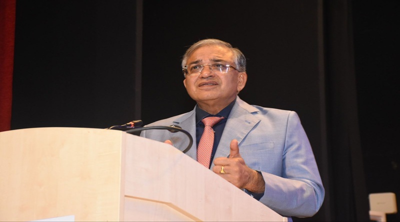 भारत निर्वाचन आयोग ने आगामी विधानसभा चुनावों के लिए तैनात किए जाने वाले केंद्रीय पर्यवेक्षकों को किया संबोधित