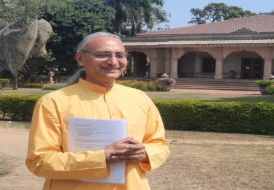 ईश्वर को पाना आपका जन्मसिद्ध अधिकार, उन्हें अपना प्रेम सौंपकर ही आप आनन्द में रह सकते हैं, ऐसे नहीं: ब्रह्मचारी सौम्यानन्द