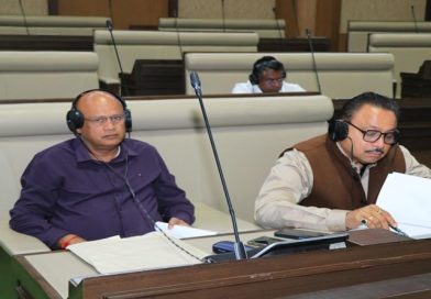 विधायक अरूप चटर्जी ने उठाया 63 अफसरों की सेवा संपुष्टि का मामला, मंत्री ने कहा जल्द नियमावली बनाकर लंबित मामलों का होगा निपटारा