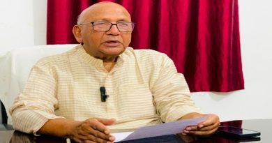 सोशल मीडिया पर आकर रेलवे पर बिफरे विधायक सरयू राय, कहा रेलवे यात्रियों के गले पर छुरी रख कर लाभ कमाना चाह रहा, 7 अप्रैल को टाटानगर जंक्शन पर सुबह 10 बजे से धरना में जन भागीदारी की अपील