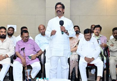 झामुमो की नजर झारखण्ड में होनेवाले एसआइआर और जनगणना पर, हेमन्त सोरेन ने पार्टी नेताओं व कार्यकर्ताओं को विशेष रूप से सतर्क रहने को कहा 