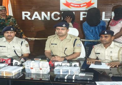 रांची के विधानसभा थाने के डोरिया टोली में हुई चोरी मामले में पुलिस ने चार को किया गिरफ्तार, चोरी के कई सामान बरामद