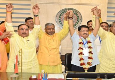 एक बार फिर विद्रोही24 की बात सच निकलीः झारखण्ड के विधायकों ने झारखण्डी मूल्यों का रखा मान, महान युगद्रष्टा, प्रणव स्वपन तोड़क, परिमल नाथवानी भगवान को राज्यसभा सांसद के रूप में किया पुनः प्रतिष्ठित