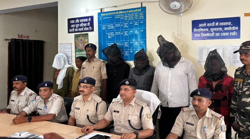 रांची के लालपुर थाना क्षेत्र में हुए लाखों रुपये मूल्य के जेवरात एवं नकदी चोरी कांड को हर्ष कुमार सिंह उर्फ आयुष ने अपने दोस्तों एवं महिला मित्र के साथ मिलकर दिया था अंजाम