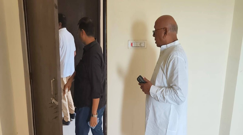 सरयू राय ने किया पीएम आवास फ्लैटों का निरीक्षण, 15 जून तक चाबी सौंपने की मांग, मंत्री सुदिव्य कुमार सोनू को एक्स पर दिलाया वादे का स्मरण