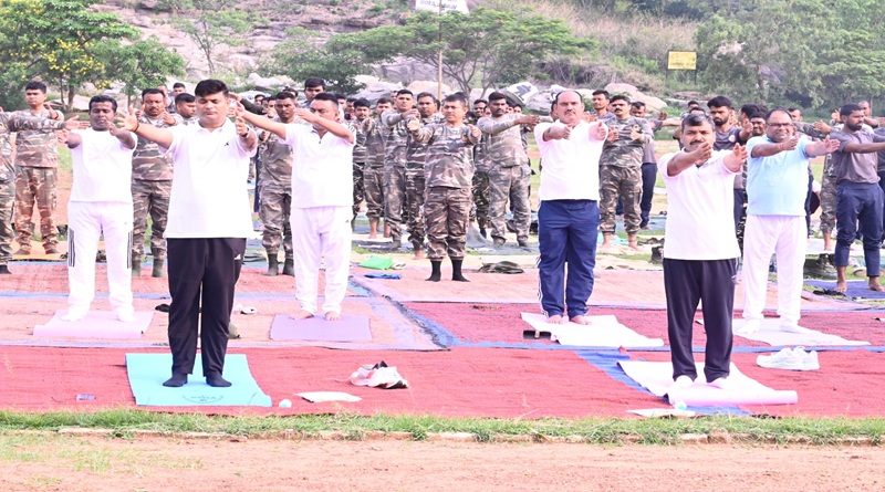 अंतरराष्ट्रीय योग दिवस पर झारखण्ड जगुवार में योग कार्यक्रम का आयोजन