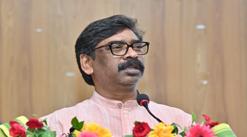 CM हेमंत सोरेन की संवेदनशील पहलः अब राज्य के वृद्ध, गंभीर रूप से बीमार एवं दिव्यांग कलाकारों को मासिक निवृत्तिका कलाकार पेंशन योजना के तहत मिलेगा चार हजार रुपये प्रतिमाह पेंशन