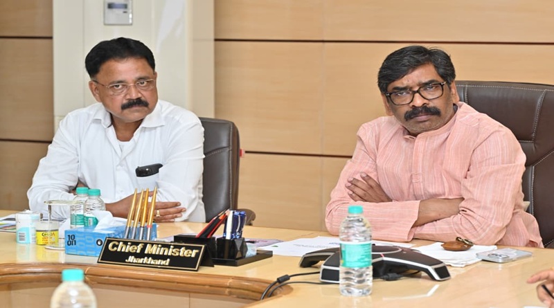 मुख्यमंत्री हेमन्त सोरेन ने GIS आधारित शहरी प्रबंधन प्रणाली की प्रगति की समीक्षा की, पारदर्शी एवं डेटा-आधारित शहरी प्रशासन पर दिया जोर