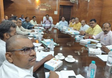 CEO ने सभी मान्यता प्राप्त राजनीतिक दलों के साथ की बैठक, एसआईआर 2026 से संबंधी पृच्छा का पीपीटी के माध्यम से भारत निर्वाचन आयोग के दिशा-निर्देशों को बताते हुए किया समाधान