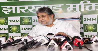 भाजपा, अब भारतीय गबन पार्टी, इसने सारे हिन्दुओं को ठगा है, हमलोग सोना चांदी नहीं खा पाये, चंपत राय सोना चांदी भी खा गये, यही इनकी 12 साल की उपलब्धि है, जिसने देश को शर्मसार कर डाला हैः सुप्रियो