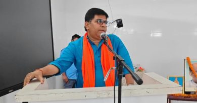 भाजपा में नई परिपाटी शुरू जो पार्टी का मानमर्दन करेगा, उसे बड़ा पद दिया जायेगा और इस काम को गति दे रहे हैं बाबूलाल मरांडी और प्रदेश संगठन मंत्री कर्मवीर सिंह, प्रमाण आपके सामने हैं