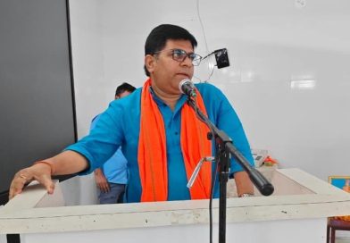 भाजपा में नई परिपाटी शुरू जो पार्टी का मानमर्दन करेगा, उसे बड़ा पद दिया जायेगा और इस काम को गति दे रहे हैं बाबूलाल मरांडी और प्रदेश संगठन मंत्री कर्मवीर सिंह, प्रमाण आपके सामने हैं
