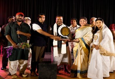 कलाकारों द्वारा किये गये शानदार अभिनय से मंच पर जीवंत हो उठा पलामू का इतिहास, संगीत नाटक अकादमी द्वारा आयोजित नाट्य महोत्सव में हुआ नाटक का मंचन