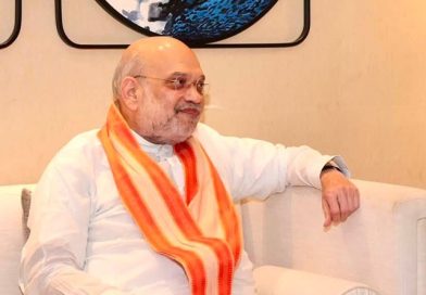 कांग्रेस द्वारा वंदे मातरम् के पूर्ण गान की जगह केवल दो अंतरे गाने का फैसला अर्थात् मुस्लिम तुष्टिकरण, देश विरोधी व संसद के बनाए कानून की खुली अवहेलनाः अमित शाह