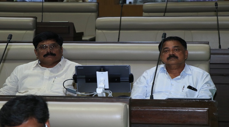 झारखण्ड विधानसभा से पूरे दिन संपूर्ण विपक्ष गायब, भाजपा सीएम आवास पर धरने पर बैठी थी, इधर छात्र आंदोलन का मुद्दा सदन में गूंजा, मंत्री सुदिव्य ने कहा छात्र आंदोलन को भाजपा दे रही हवा