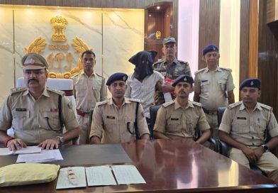 पाकुड़ पुलिस की त्वरित कार्रवाई, महज 12 घंटे में डबल मर्डर का खुलासा, आरोपी गिरफ्तार, हत्या में प्रयुक्त खून लगा चाकू व कपड़े बरामद