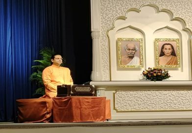 अपने हृदय को आश्रम बनाइये, जहां प्रेम, शांति, ध्यान हो, जहां आप मौन रहकर, ईश्वर के साथ खुद को एकाकार कर सकेः स्वामी चैतन्यानन्द गिरि