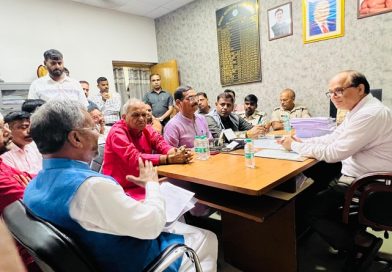 छात्रों पर एकतरफा कार्रवाई को लेकर रांची सदर सीओ के कार्यालय पहुंचे बाबूलाल मरांडी, झामुमो कार्यकर्ताओं पर की FIR दर्ज करने की मांग, दिया अल्टीमेटम, मुकदमा नहीं होने पर धरना पर बैठने की चेतावनी
