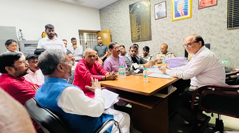 छात्रों पर एकतरफा कार्रवाई को लेकर रांची सदर सीओ के कार्यालय पहुंचे बाबूलाल मरांडी, झामुमो कार्यकर्ताओं पर की FIR दर्ज करने की मांग, दिया अल्टीमेटम, मुकदमा नहीं होने पर धरना पर बैठने की चेतावनी