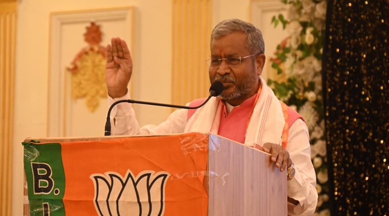 बाबूलाल मरांडी ने केन्द्रीय गृह मंत्री अमित शाह को पत्र लिख संथाल परगना में बड़े पैमाने पर हो रहे बांग्लादेशी घुसपैठ, हो रही जनसांख्यिकीय बदलाव को देखते हुए डिटेंशन सेंटर व निर्वासन संबंधी कदम…