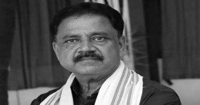 झारखण्ड के नगर विकास आदि मंत्रालयों को संभाल रहे मंत्री एवं झामुमो के वरिष्ठ नेता सुदिव्य कुमार सोनू का निधन, मुख्यमंत्री हेमन्त सोरेन ने उनकी स्मृतियों को याद कर, उन्हें श्रद्धांजलि दी