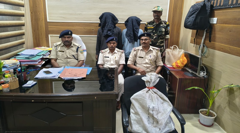 रांची के सुखदेव नगर थाना क्षेत्र में घर का ताला तोड़कर चोरी करने वाले दो आरोपी गिरफ्तार, चोरी का सामान बरामद, एक आरोपी का आपराधिक इतिहास भी आया सामने