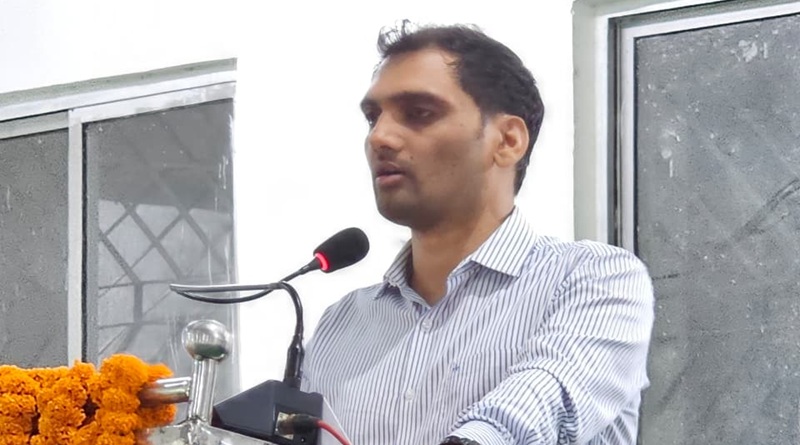11वें आयुर्वेद दिवस पर “स्वस्थ भविष्य के लिए आयुर्वेद” संगोष्ठी आयोजित, आयुष निदेशक का वक्तव्यः आयुर्वेद भारत की प्राचीन, वैज्ञानिक एवं समग्र चिकित्सा पद्धति