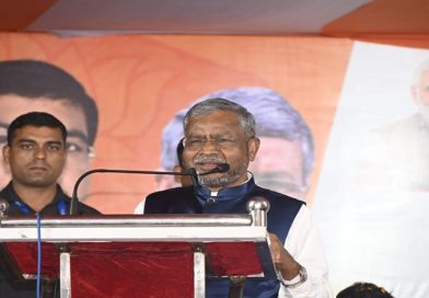 नेता प्रतिपक्ष ने जमशेदपुर में गोलीबारी की घटना के बहाने झारखंड की कानून व्यवस्था पर उठाए सवाल, कहा पुलिस नेतृत्व का आधार जब मेरिट नहीं, सेटिंग बनेगा, तो सड़क पर कानून नहीं, डर का राज ही दिखाई देगा