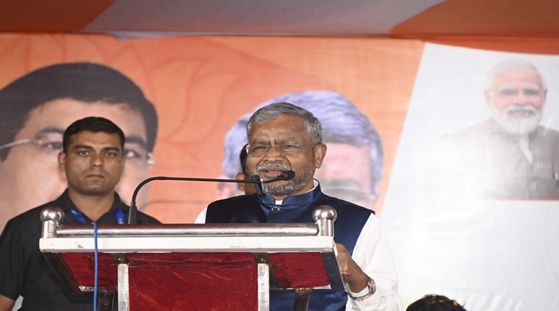 नेता प्रतिपक्ष ने जमशेदपुर में गोलीबारी की घटना के बहाने झारखंड की कानून व्यवस्था पर उठाए सवाल, कहा पुलिस नेतृत्व का आधार जब मेरिट नहीं, सेटिंग बनेगा, तो सड़क पर कानून नहीं, डर का राज ही दिखाई देगा
