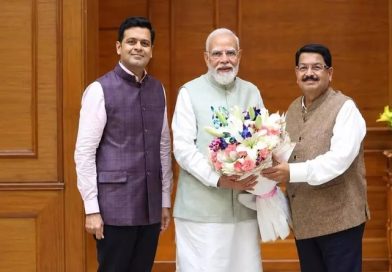 राज्यसभा का कॉरपोरेट समाजवाद और झारखंड की भोली राजनीति मतलब अथ नाथवाणी कथा: मिट्टी, मीडिया और मैनेजमेंट अर्थात् झारखण्ड दोहन, आंध्र विश्राम और यूपी में परिवार विस्तार