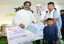गुड न्यूजः मुख्यमंत्री हेमन्त सोरेन ने नेमरा में आम जन की सुनी समस्या, 48 घंटे के अंदर ऑन स्पॉट दिए 10 लाख के चेक, वेल्लौर में अनूप के कान का अब इलाज हुआ आसान