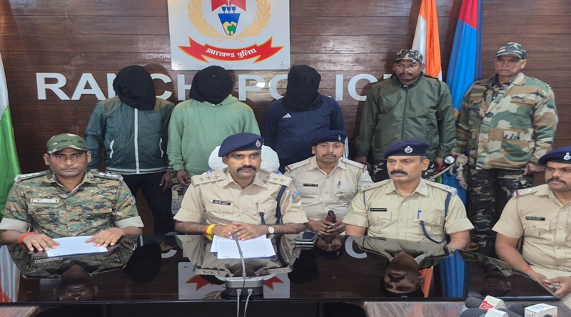 अरगोड़ा अंचल के कर्मचारी लक्ष्मीकांत मुंडा हत्याकांड का खुलासा, जमीन की जांच रिपोर्ट से नाराज थे आरोपी, तीन गिरफ्तार और तीन फरार आरोपियों की तलाश में छापेमारी जारी