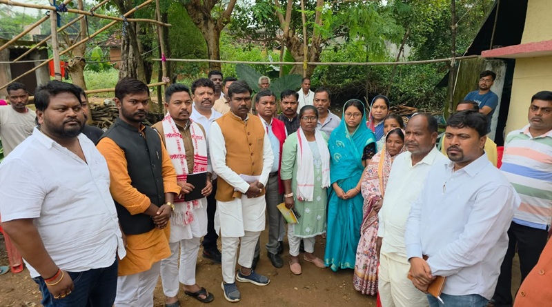 लक्ष्मीकांत मुंडा हत्याकांड: भाजपा प्रतिनिधिमंडल ने पीड़ित परिवार से की मुलाकात, सात दिनों में खुलासा नहीं होने पर उग्र आंदोलन की दी चेतावनी